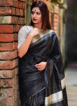 Black Color Banglori Raw Silk Weaving With Tassels In Pallu Festive Wear -C Bazaar Shop Black Color Banglori Raw Silk Weaving with Tassels in Pallu SASVW130B b