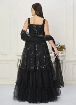 Dupatta From Black Embroidered Organza Lehenga After Six Wear -C Bazaar Shop Black Embroidered Organza Lehenga GHBS02301988 b