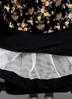 Black Embroidered Velvet Skirt -C Bazaar Shop Black Embroidered Velvet Skirt WBBS02306482 rrc3