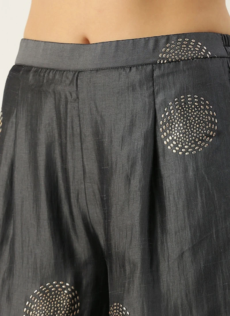 Dupatta From Grey Art Silk Foil Print Gharara Set After Six Wear 6 Dupatta From Grey Art Silk Foil Print Gharara Set After Six Wear - Image 6