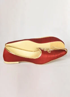 Maroon Raw Silk Hand Work Mojri -C Bazaar Shop Maroon Raw Silk Hand Work Mojri MFWMRG20 b