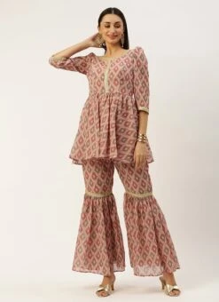 Top From Multicolored Digital Printed Georgette Co Ords Set After Six Wear -C Bazaar Shop Multicolored Digital Printed Georgette Co Ords Set IWBS02211225 u