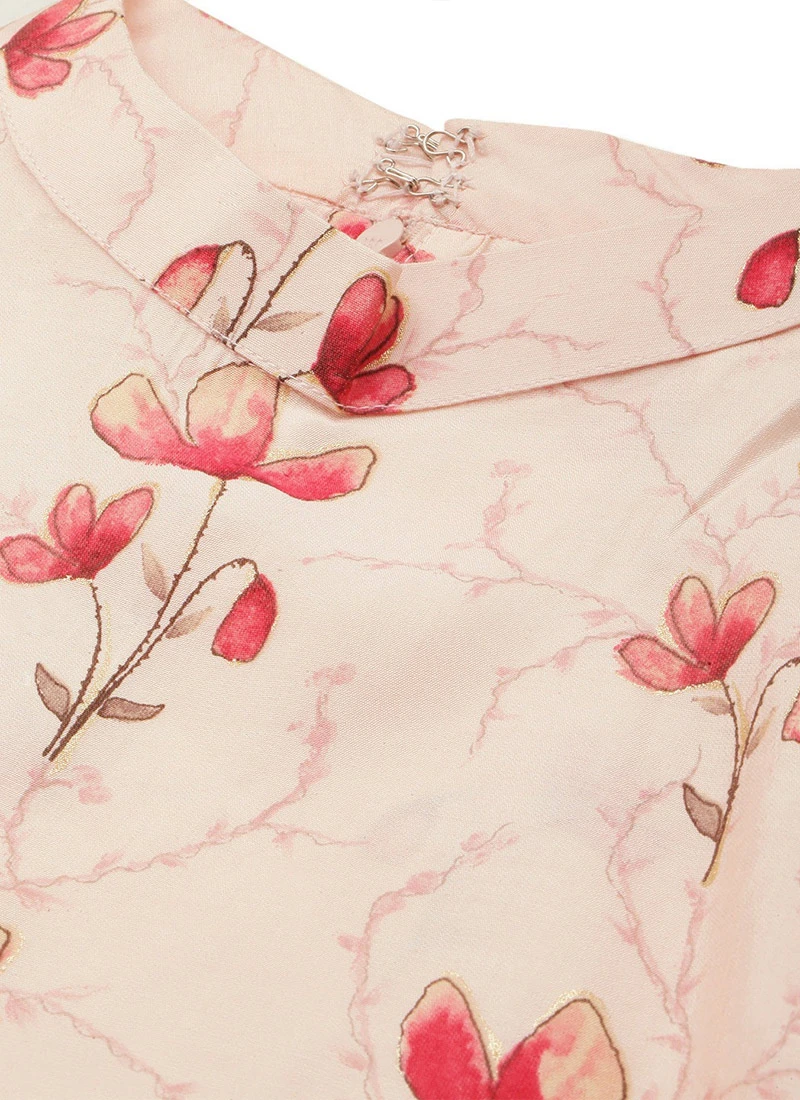 Off White Chanderi Modal Halter Neck Kurta Set After Six Wear 5 Off White Chanderi Modal Halter Neck Kurta Set After Six Wear - Image 5