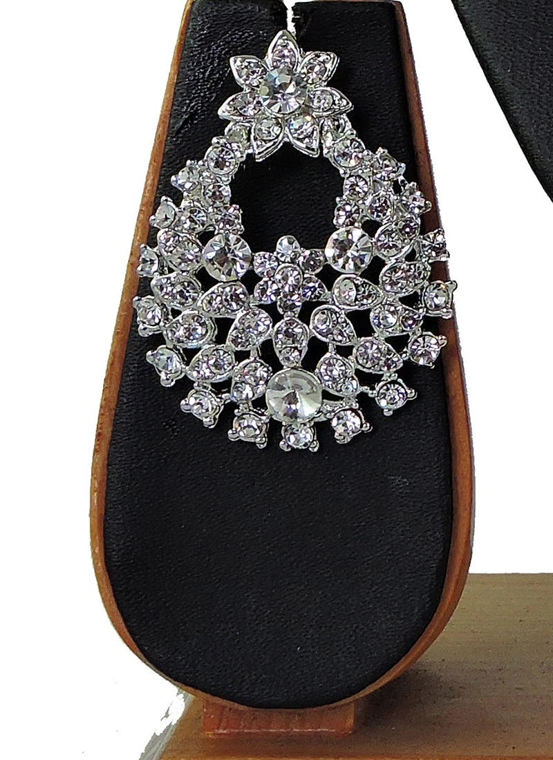 Dramatic Designer White Stone Bridal Necklace Set Party Wear 1 Dramatic Designer White Stone Bridal Necklace Set Party Wear