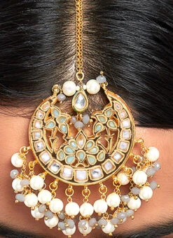 Gold Alloy Pearl Mangtikka Party Wear