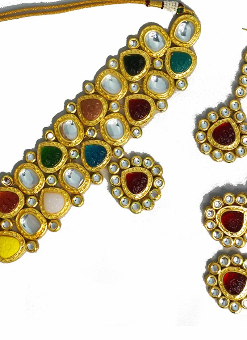 Gold Chokar Set Imitation Party Wear 3 Gold Chokar Set Imitation Party Wear - Image 3