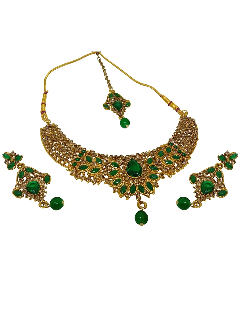 Green Alloy Necklace Set With Earrings N Mangtika Party Wear 3 Green Alloy Necklace Set With Earrings N Mangtika Party Wear - Image 3