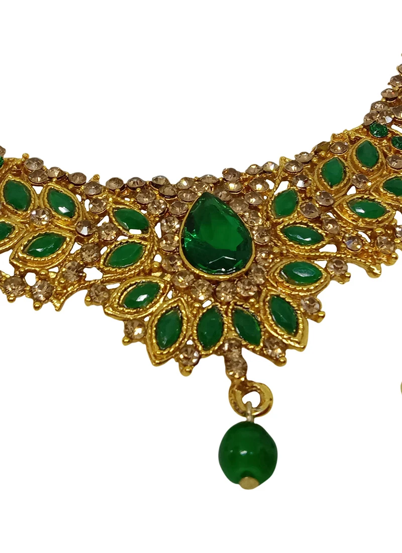 Green Alloy Necklace Set With Earrings N Mangtika Party Wear 1 Green Alloy Necklace Set With Earrings N Mangtika Party Wear