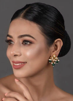 Green Kundan N Beads Stud Earrings Party Wear -C Bazaar Shop green kundan n beads stud earrings erdfemnw004 b
