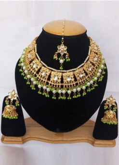Green Necklace Set Wedding Wear -C Bazaar Shop green necklace set jynsmniczb115 b