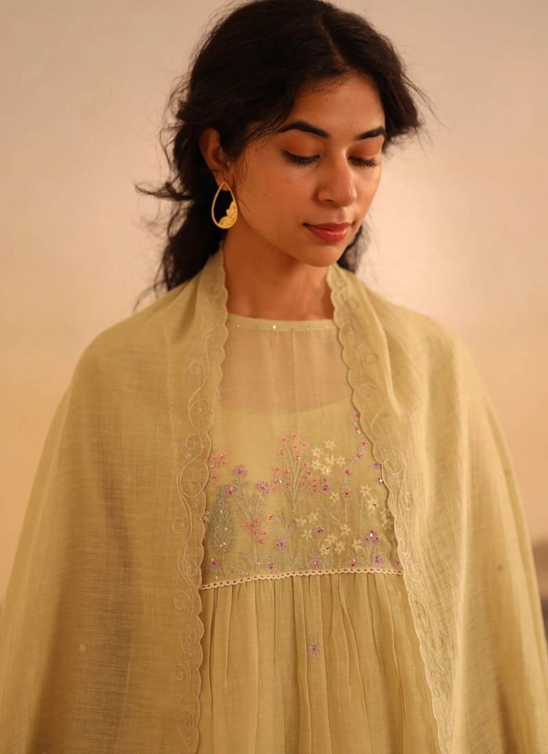 Light Green Chanderi Silk Embroidered Dupatta Party Wear 4 Light Green Chanderi Silk Embroidered Dupatta Party Wear - Image 4