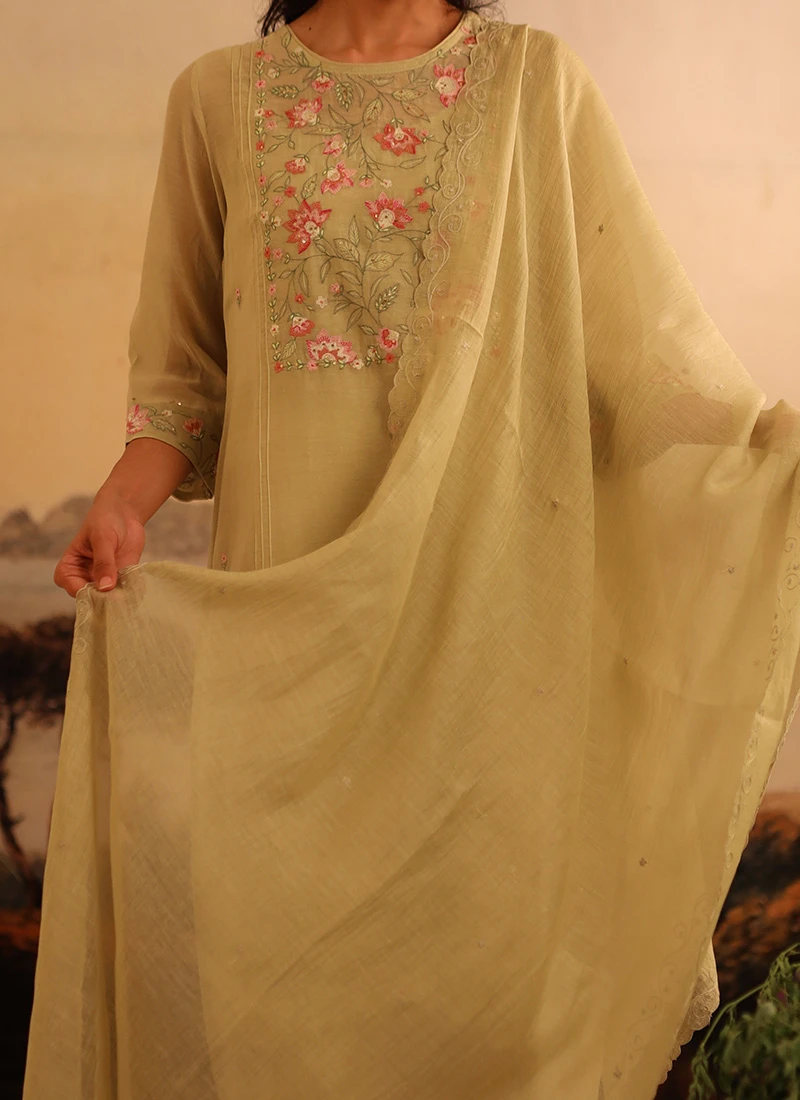 Light Green Chanderi Silk Embroidered Dupatta Party Wear 1 Light Green Chanderi Silk Embroidered Dupatta Party Wear