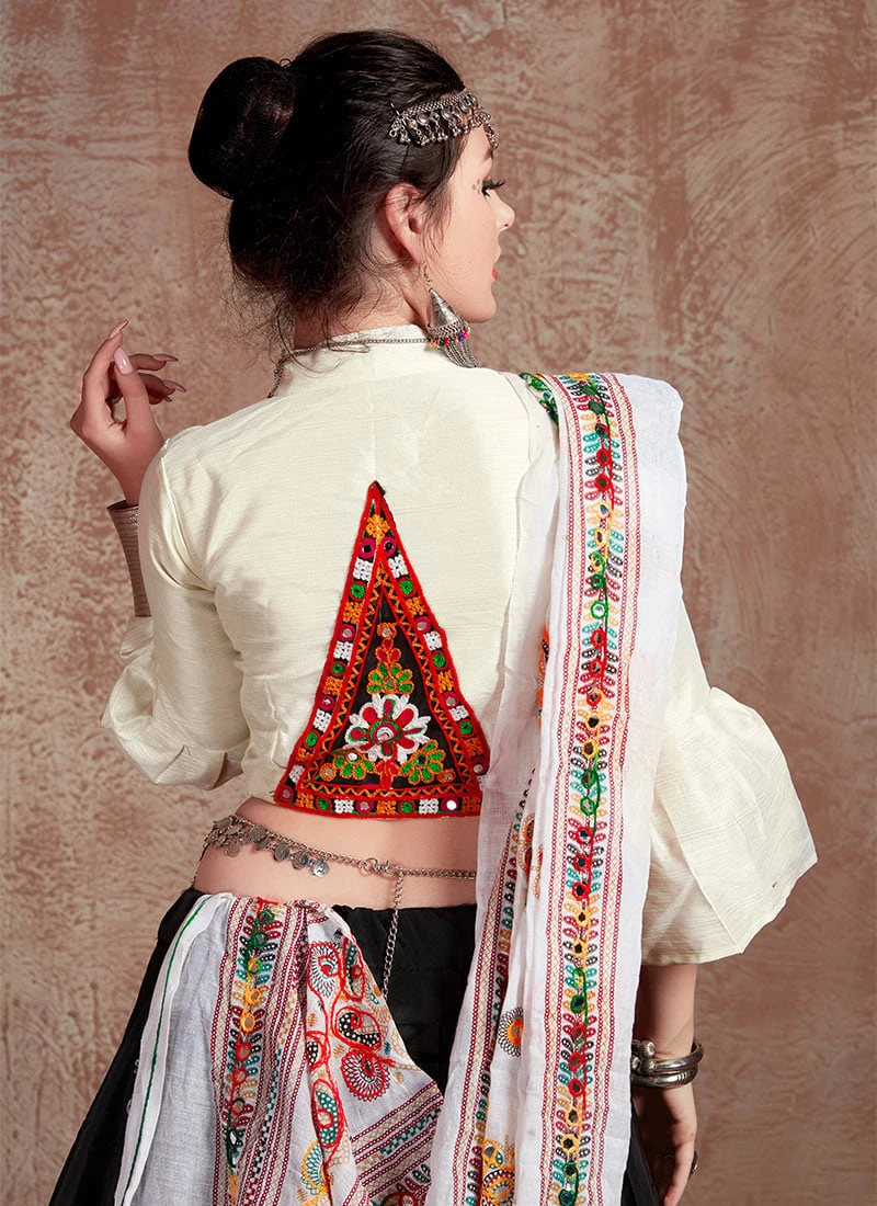 Navaratri Black Taffeta Silk Embroidered Chaniya Choli Party Wear 4 Navaratri Black Taffeta Silk Embroidered Chaniya Choli Party Wear - Image 4