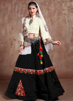 Navaratri Black Taffeta Silk Embroidered Chaniya Choli Party Wear 6 Navaratri Black Taffeta Silk Embroidered Chaniya Choli Party Wear -C Bazaar Shop navaratri black taffeta silk embroidered chaniya choli ghsomr8001 u