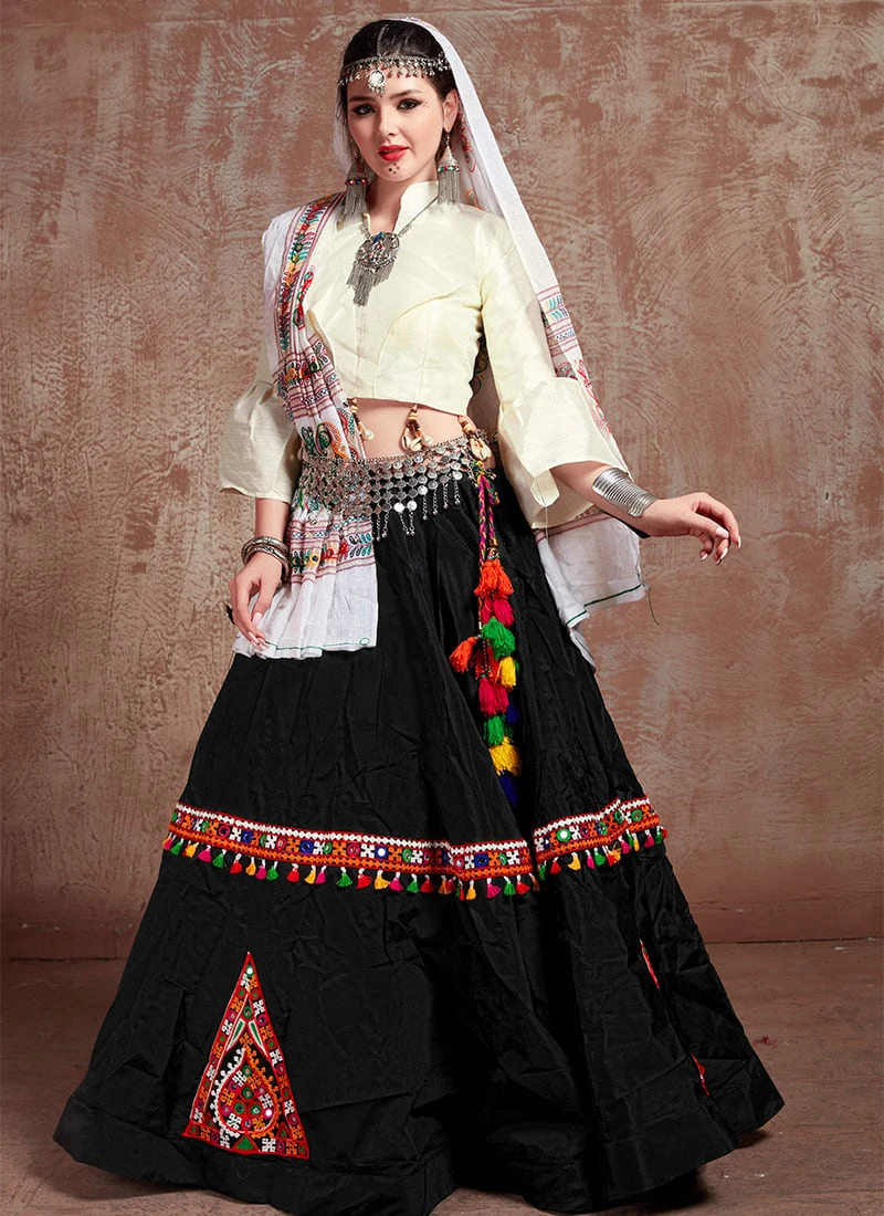 Navaratri Black Taffeta Silk Embroidered Chaniya Choli Party Wear 3 Navaratri Black Taffeta Silk Embroidered Chaniya Choli Party Wear - Image 3