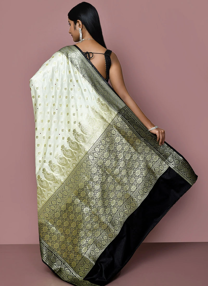 Off White N Black Zari Kanjivaram Silk Saree Festive Wear 4 Off White N Black Zari Kanjivaram Silk Saree Festive Wear - Image 4