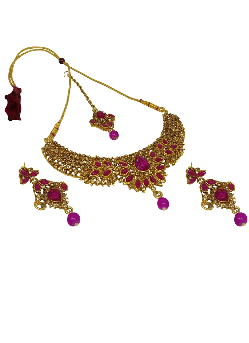 Pink Alloy Leaf Design Necklace Set With Earrings N Mangtika Party Wear 2 Pink Alloy Leaf Design Necklace Set With Earrings N Mangtika Party Wear - Image 2