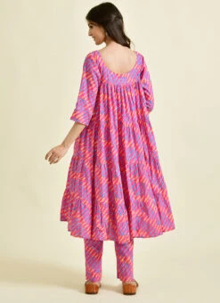 Pink Cotton Three Fourth N Boat Neck Leheriya Kurta Pant Set Work Wear -C Bazaar Shop pink cotton three fourth n boat neck leheriya kurta pant set krsjrp3031 b