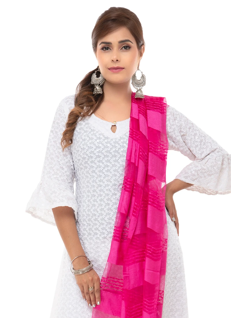 Pink Organza Dupatta After Six Wear 4 Pink Organza Dupatta After Six Wear - Image 4