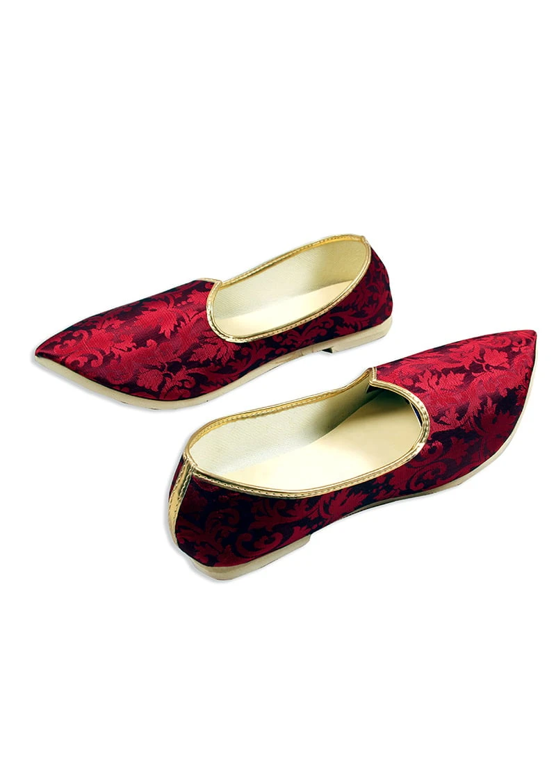 Red Faux Leather Embroidered Mojri 1 Red Faux Leather Embroidered Mojri