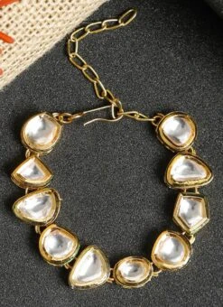 White Alloy Kundan Bracelets Party Wear -C Bazaar Shop white alloy kundan bracelets hjbrsrra40468 b
