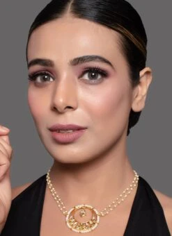 White Beads N Kundan Choker Set Party Wear -C Bazaar Shop white beads n kundan choker set jynsdfemdw035 b