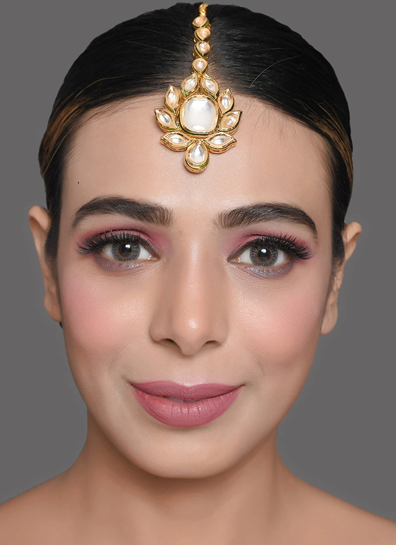 White Kundan Mangtikka Party Wear 2 White Kundan Mangtikka Party Wear - Image 2