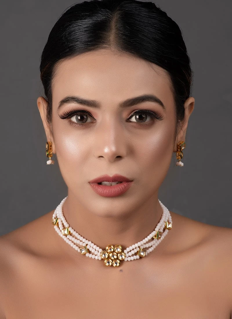 White Kundan N Beads Choker Set With Earrings Party Wear 2 White Kundan N Beads Choker Set With Earrings Party Wear - Image 2
