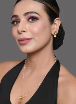 White Kundan N Beads Necklace Set Party Wear -C Bazaar Shop white kundan n beads necklace set jynsdfemdw038 b